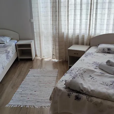 게스트하우스 Juja 2*