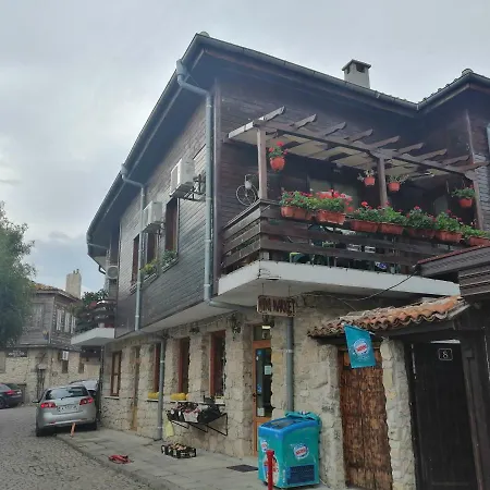 Juja 2*